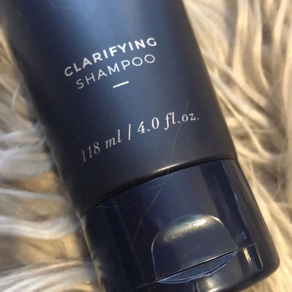 Monat‎ Clarifying shampoo. Only for you.